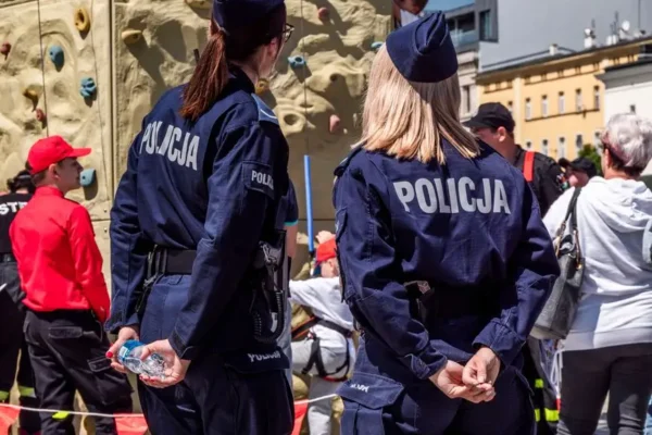 Pyrzyccy dzielnicowi na Dożynkach Wojewódzkich w Przelewicach